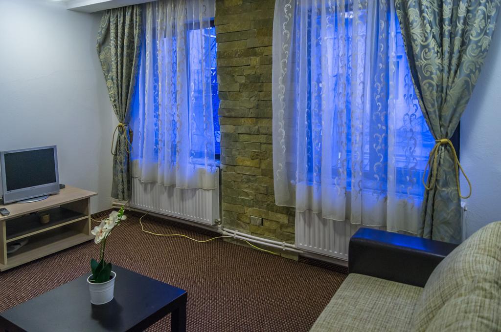 Fantasy Residence Braşov Quarto foto